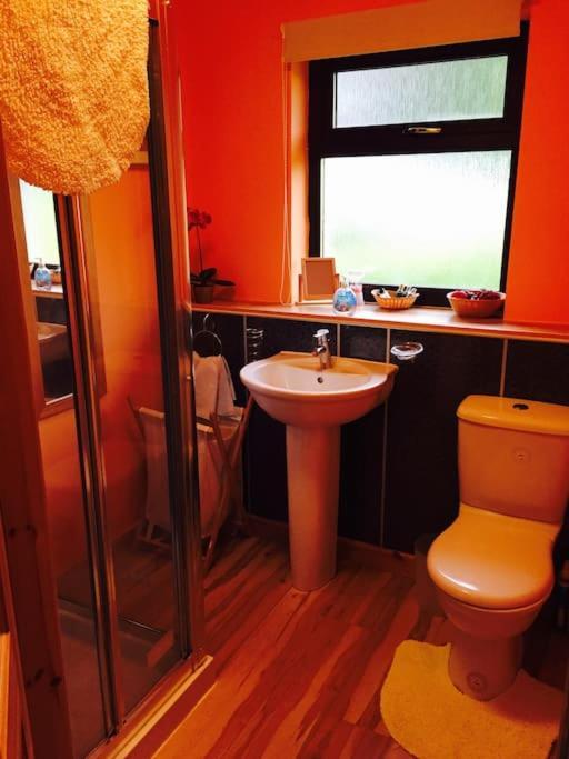 Snowberry Cottage No 2 Онич Екстериор снимка